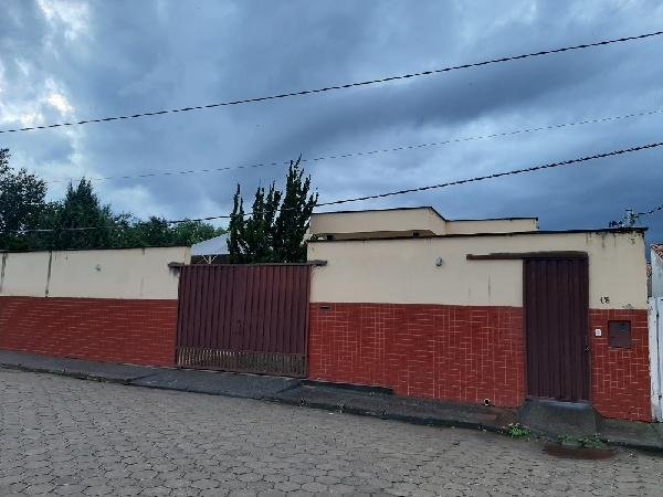 Casa Comercial - Venda - Centro - Itanhandu - MG