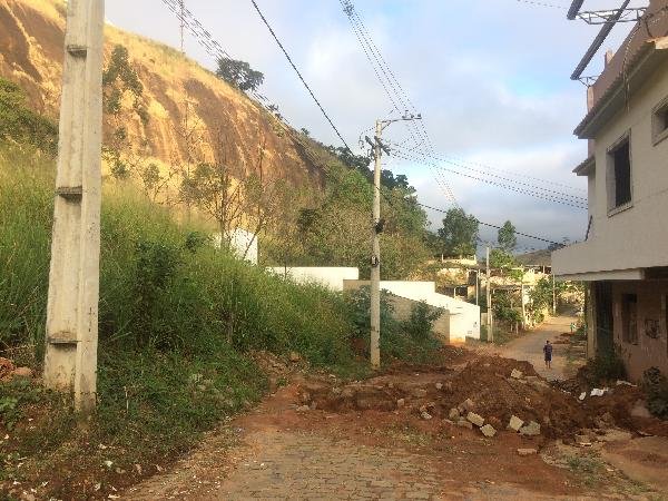 Terreno - Venda - Centro - Carangola - MG