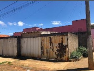 RUA PRESIDENTE WENCESLAU BRAS,N. 107 LT 02 E 03 QD 34 - UN A