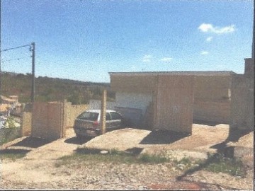 RUA PRESIDENTE EURICO GASPAR DUTRA,N. 71-C QD 34 LT 08 UNIDA