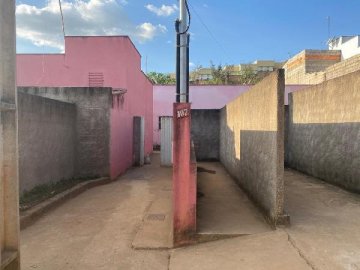 RUA PRESIDENTE WENCESLAU BRS,N. 107 F CASA G